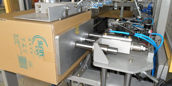 Formadora de Cajas, de Alta Velocidad con Pegamento Termofusible RPK-03H