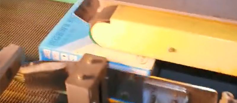 Selladora de Cajas, Semiautomática con Correas de Accionamiento Superior e Inferior RPS-05