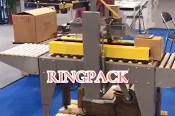Selladora de Cajas, Automática con Correas de Accionamiento Laterales MINI